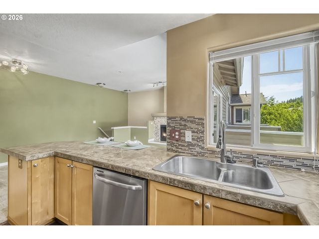 14580 Sw MAGPIE Ln, Beaverton, OR 97007