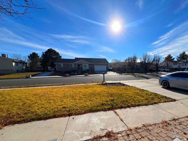 3784 W DIMRALL DR, Taylorsville, UT 84129