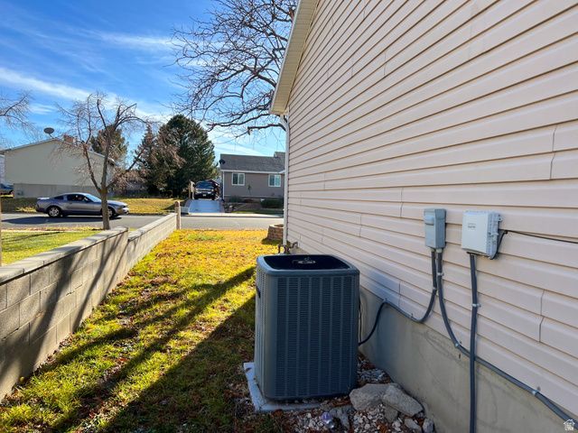 3784 W DIMRALL DR, Taylorsville, UT 84129