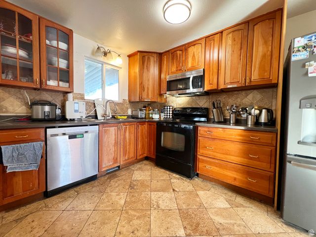 3784 W DIMRALL DR, Taylorsville, UT 84129