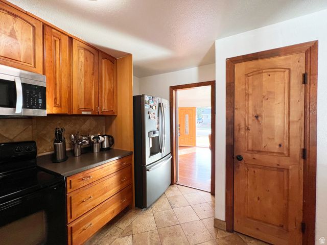 3784 W DIMRALL DR, Taylorsville, UT 84129