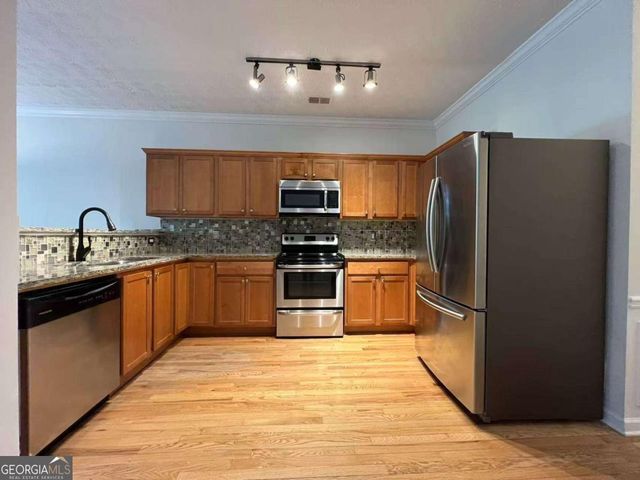 95 Brookway Trace, Norcross, GA 30071