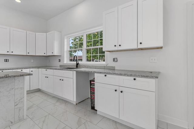 409 E Buckner Street, Tuscola, IL 61953