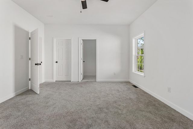 409 E Buckner Street, Tuscola, IL 61953