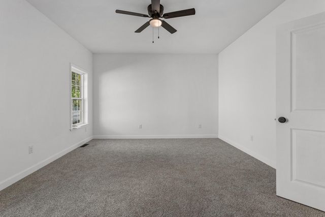 409 E Buckner Street, Tuscola, IL 61953