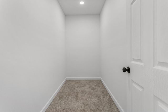 409 E Buckner Street, Tuscola, IL 61953