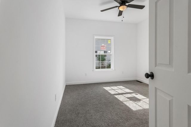 409 E Buckner Street, Tuscola, IL 61953