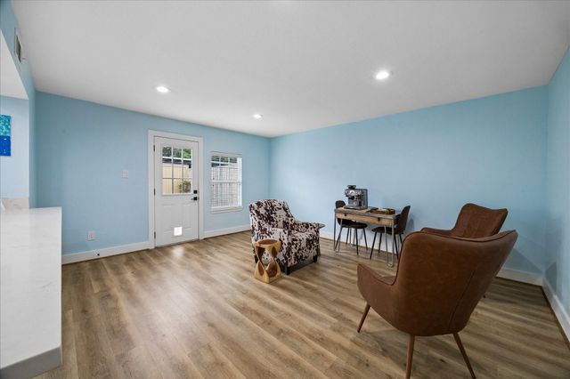 13184 Trail Hollow Drive 3184, Houston, TX 77079