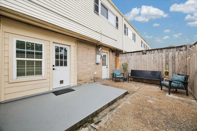 13184 Trail Hollow Drive 3184, Houston, TX 77079