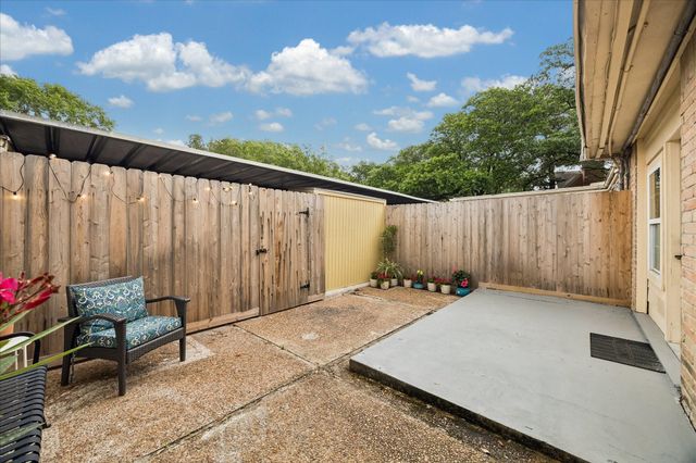 13184 Trail Hollow Drive 3184, Houston, TX 77079