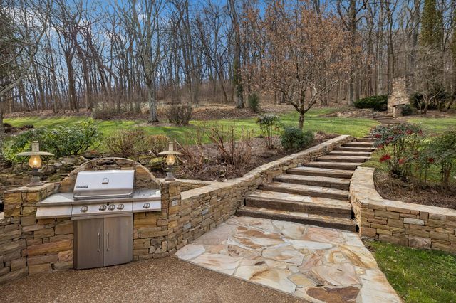 713 Roantree Dr, Brentwood, TN 37027