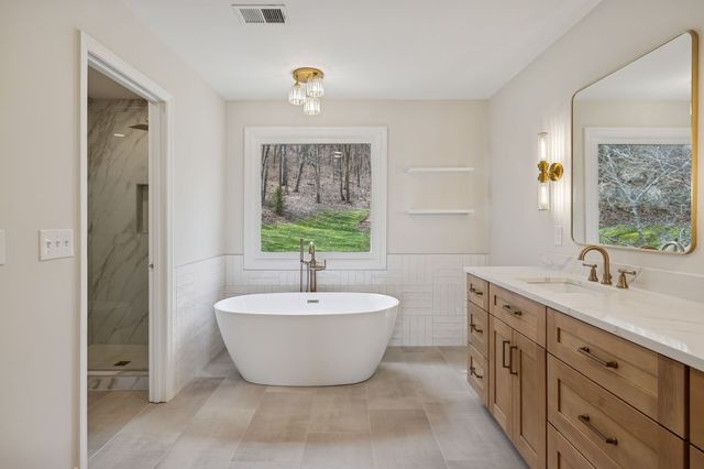 713 Roantree Dr, Brentwood, TN 37027