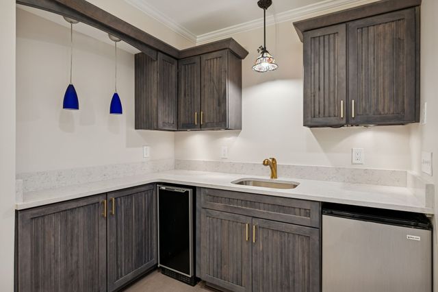 713 Roantree Dr, Brentwood, TN 37027