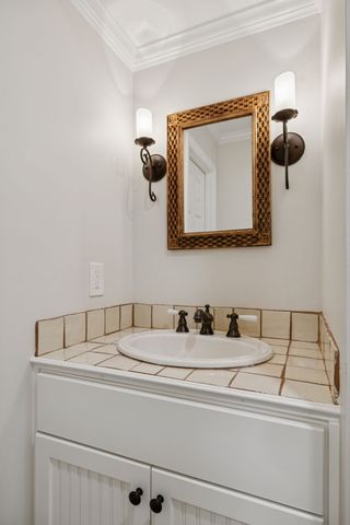 713 Roantree Dr, Brentwood, TN 37027