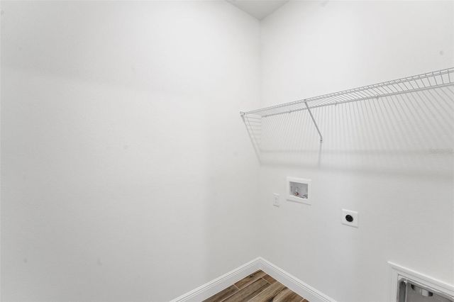 17527 VALLEYWOOD PARKWAY, Land O Lakes, FL 34638