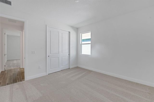 17527 VALLEYWOOD PARKWAY, Land O Lakes, FL 34638