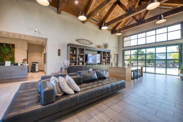 598 Crescent Lane, Madera, CA 93636