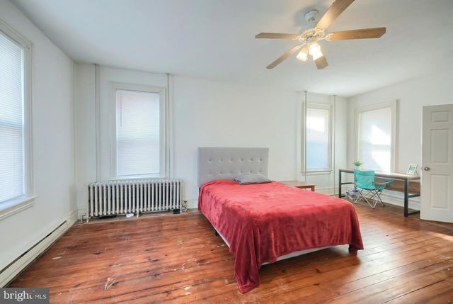 117 BALTIMORE ST, Hanover, PA 17331