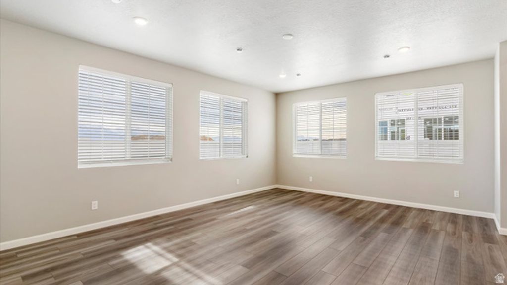 129 N PROVO RIVER RD, Saratoga Springs, UT 84045 — photo 5