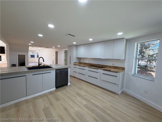 4120 Palomino Drive, Sebring, FL 33875