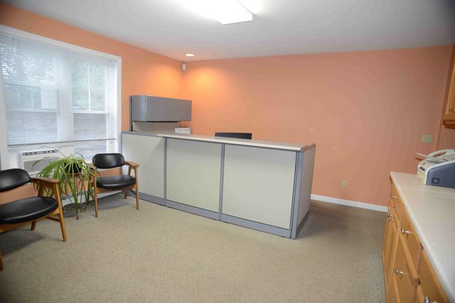 51 Portsmouth Avenue, Exeter, NH 03833