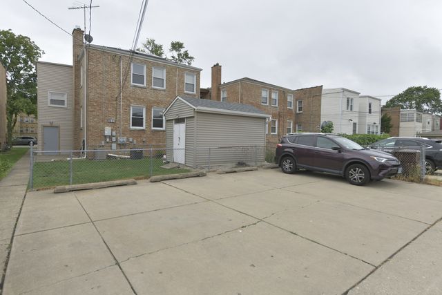 4914 Louise Street 1, Skokie, IL 60077