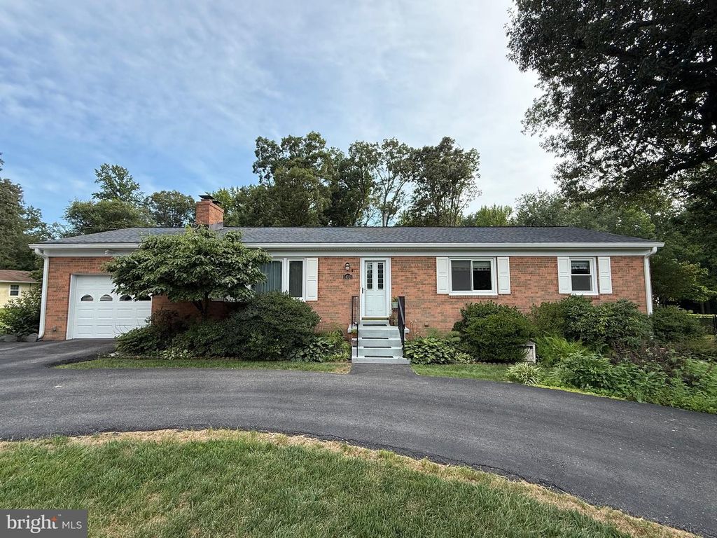 14025 PETZOLD DR, Waldorf, MD 20601