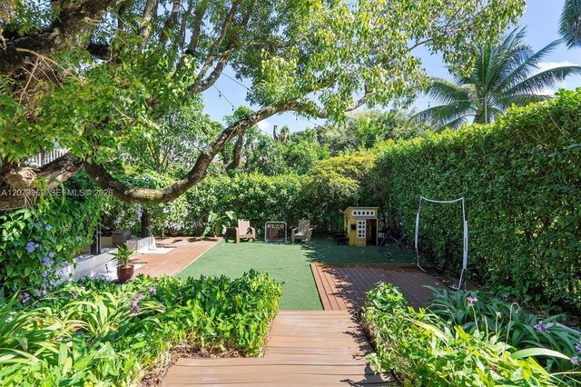 652 NE 105th Street, Miami Shores, FL 33138