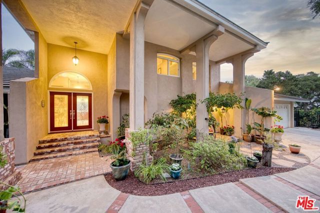 1022 Brookview Avenue, Westlake Village, CA 91361