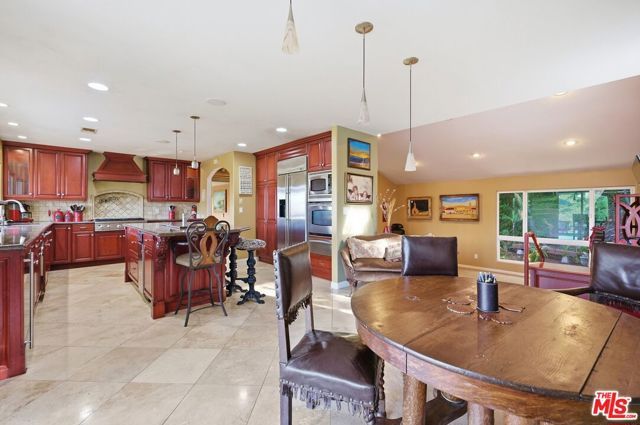 1022 Brookview Avenue, Westlake Village, CA 91361