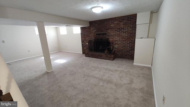 8638 SAXON CIR, Nottingham, MD 21236