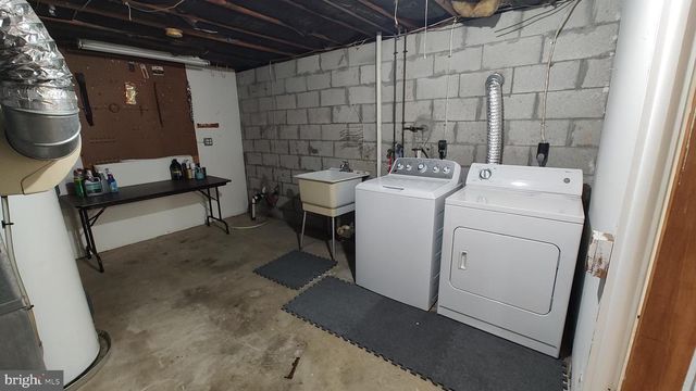8638 SAXON CIR, Nottingham, MD 21236