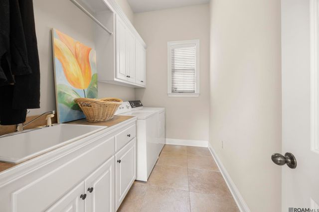 2219 S Turnberry Ave, Zachary, LA 70791