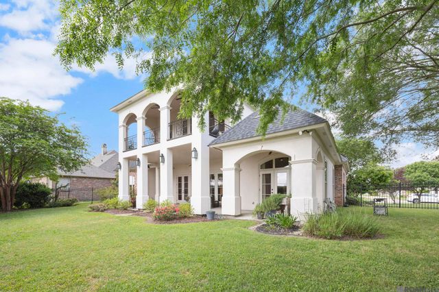 2219 S Turnberry Ave, Zachary, LA 70791