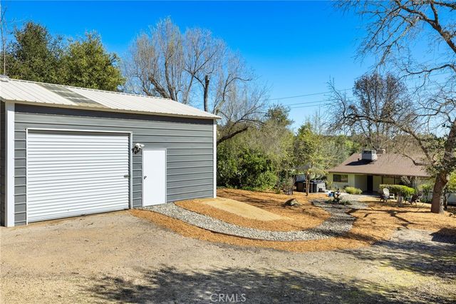 6030 Portola Road, Atascadero, CA 93422