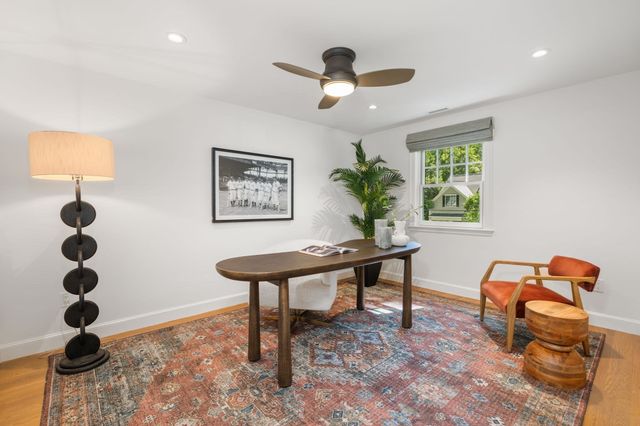 15 Wedgwood Rd, Wellesley, MA 02481