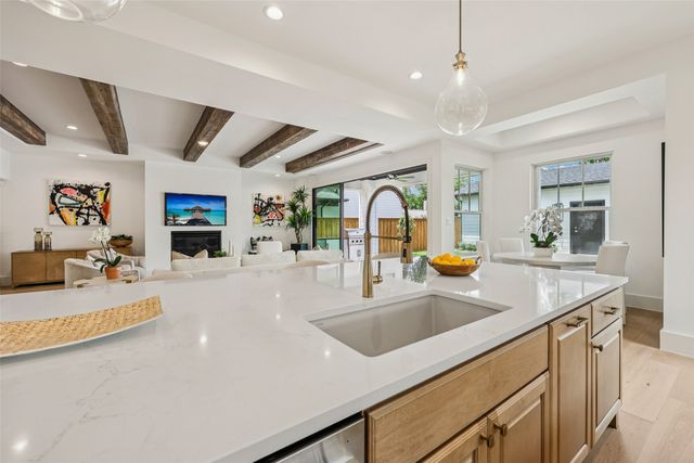 5457 Bonita Avenue, Dallas, TX 75206