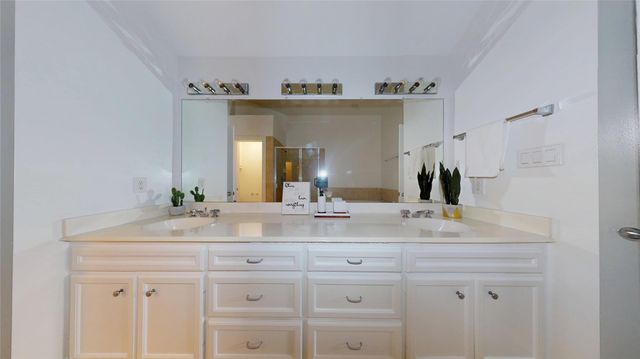 8715 Meadowcroft Drive 902, Houston, TX 77063