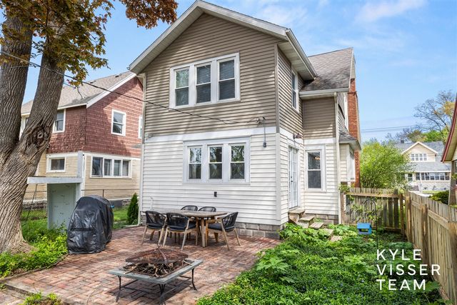 1106 Watkins Street, Grand Rapids, MI 49507