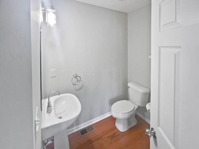 7485 Bold Venture Court, Lewis Center, OH 43035