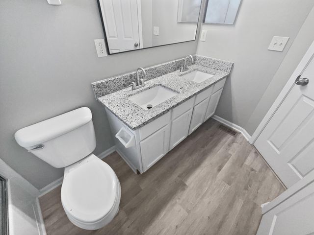 7485 Bold Venture Court, Lewis Center, OH 43035