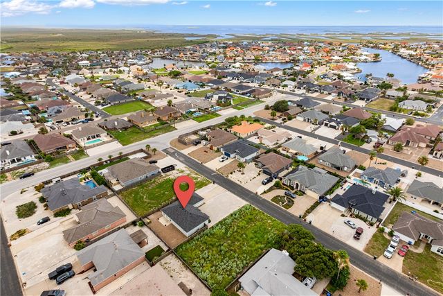 15738 Escapade St, Corpus Christi, TX 78418