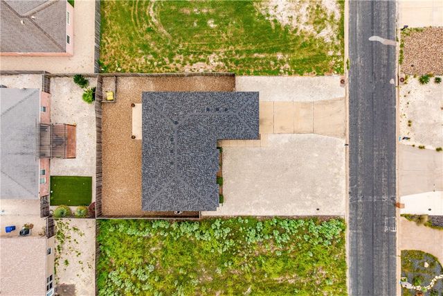15738 Escapade St, Corpus Christi, TX 78418