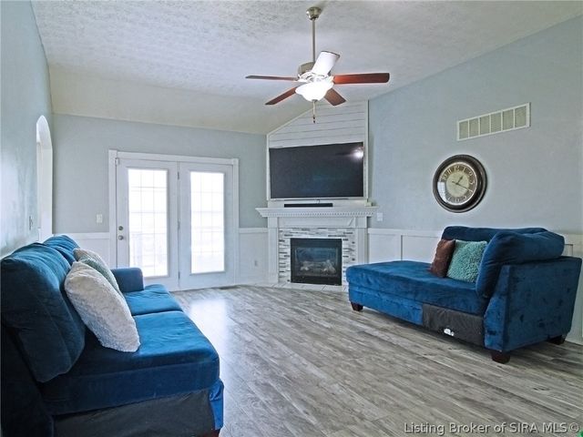 14018 Deerfield Court, Memphis, IN 47143