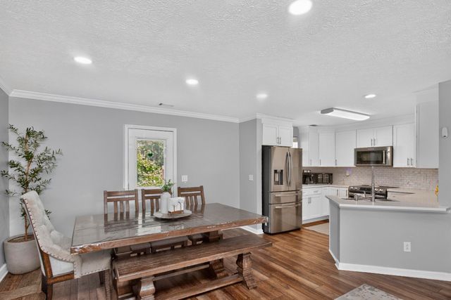 4004 Hollis Hill Dr, Nashville, TN 37211