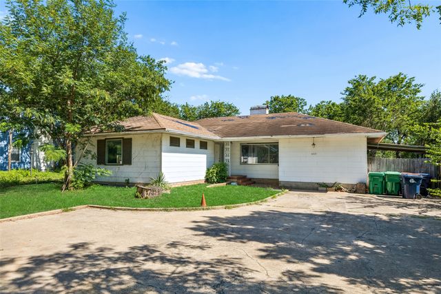 1815 W Oak Street, Denton, TX 76201
