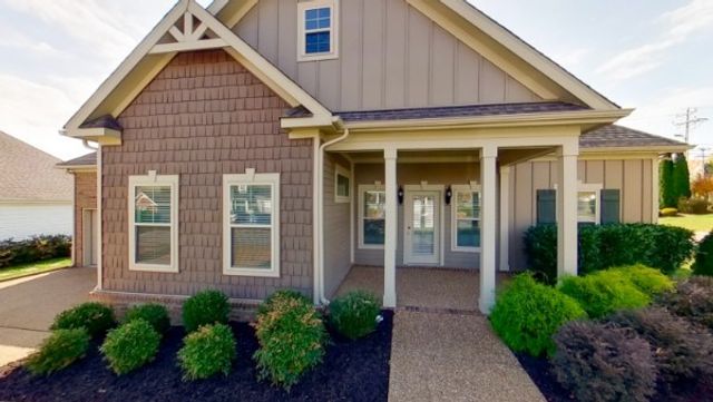 1103 McDonough Cir, Thompsons Station, TN 37179