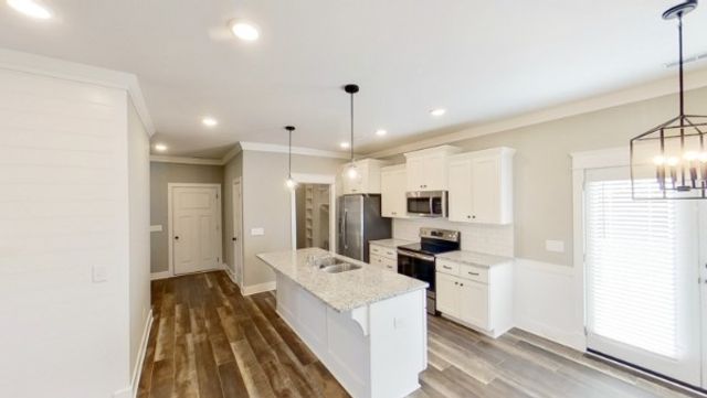 1103 McDonough Cir, Thompsons Station, TN 37179