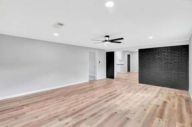 704 Teabury Avenue, Pasadena, TX 77503