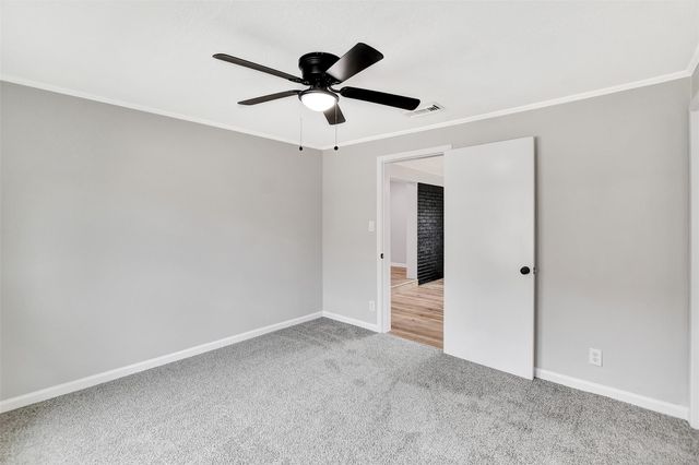 704 Teabury Avenue, Pasadena, TX 77503